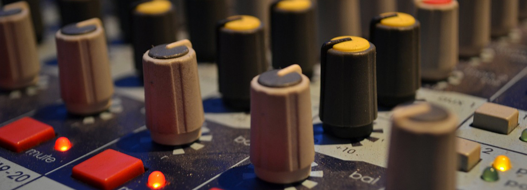 ATELIER - LES INSTRUMENTS DE BASE DES MUSIQUES ÉLECTRONIQUES - Le 108